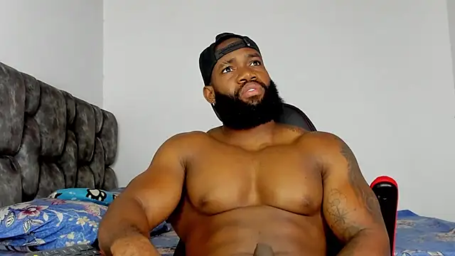 Snapshot of james_musclebbc chatting on December 19, 2025, 12:14 am james musclebbc online show from December 19, 2025, 12:14 am