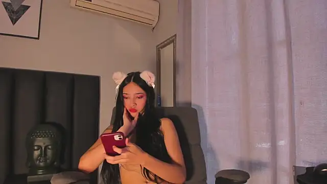 miIa bratz online show from September 26, 2025, 8:05 pm