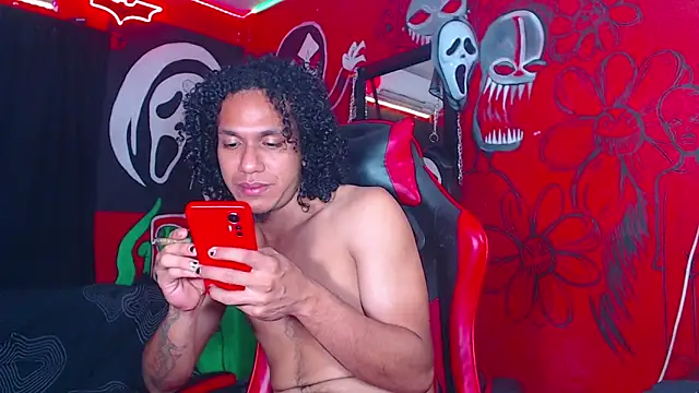 Snapshot of dante_hellsingx chatting on December 22, 2025, 4:56 am dante hellsingx online show from December 22, 2025, 4:56 am