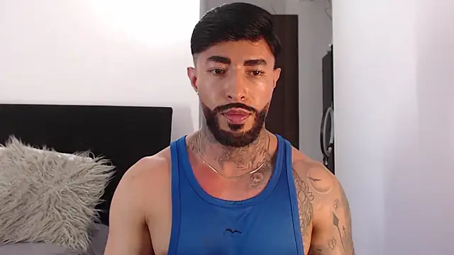 Snapshot of andrea_de_lucaa chatting on June 4, 2026, 3:22 am andrea de lucaa online show from June 4, 2026, 3:22 am