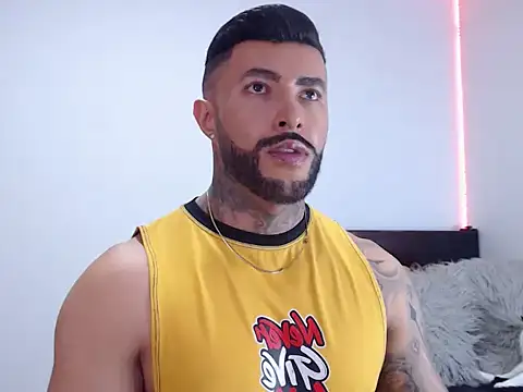 Snapshot of andrea_de_lucaa chatting on September 30, 2025, 2:39 am andrea de lucaa online show from September 30, 2025, 2:39 am