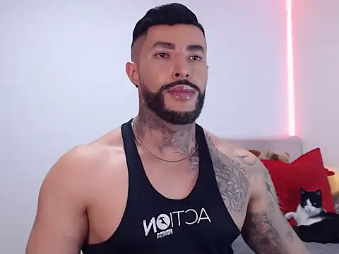 Snapshot of andrea_de_lucaa chatting on November 20, 2025, 4:02 am andrea de lucaa online show from November 20, 2025, 4:02 am