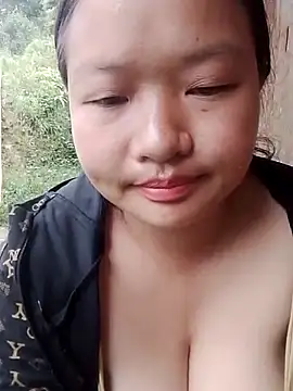 girl-babi online show from September 12, 2025, 4:23 am