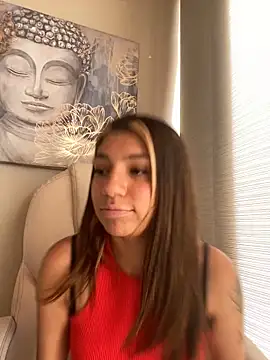 Snapshot of Isabella18_pink chatting on April 23, 2026, 4:30 pm Isabella18 pink online show from April 23, 2026, 4:30 pm