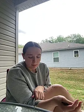 halostar online show from April 15, 2026, 5:28 pm