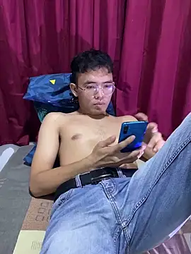 rand1101 online show from September 27, 2025, 9:32 pm