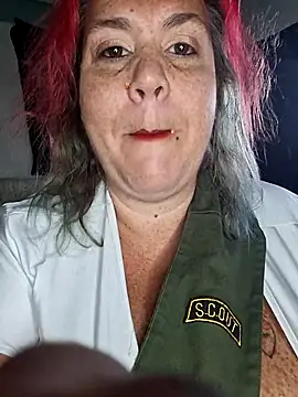 Courdles online show from September 8, 2025, 6:51 pm