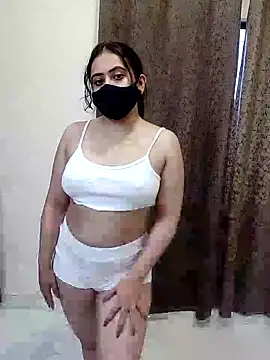 sexy aaliya hamidi online show from October 7, 2025, 9:32 am