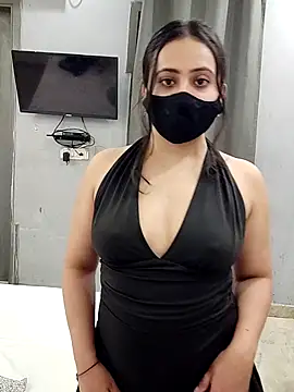 sexy aaliya hamidi online show from September 27, 2025, 8:42 am