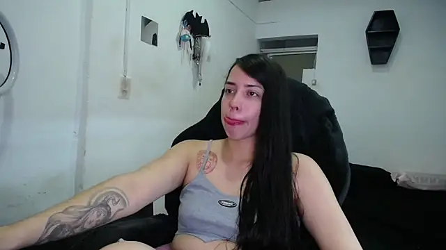 Amber09raiden online show from October 29, 2025, 5:34 pm