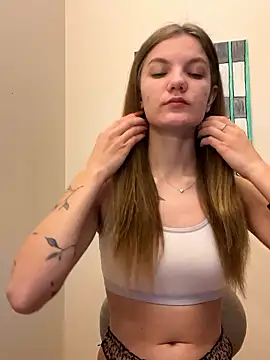 Mila sweet 23 online show from January 12, 2026, 8:15 pm