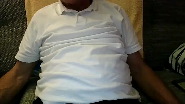 velikifant7 online show from March 9, 2026, 5:16 pm