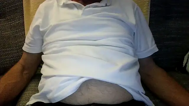 velikifant7 online show from March 8, 2026, 5:05 pm