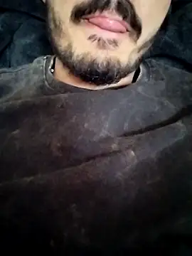 Hotyy subhu online show from October 16, 2025, 5:32 pm