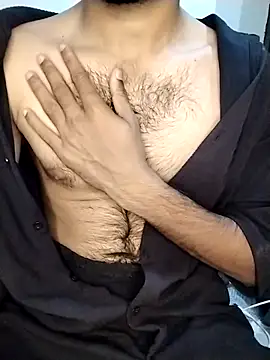 Hotyy subhu online show from April 13, 2026, 3:38 pm