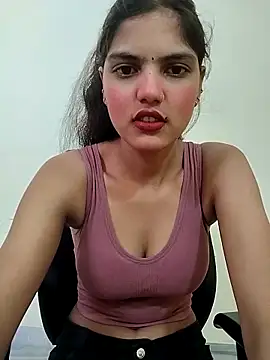 sexy lips99 online show from October 2, 2025, 4:27 am