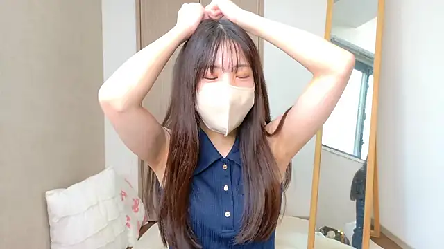 riri  nyan o0 online show from April 20, 2026, 5:10 am