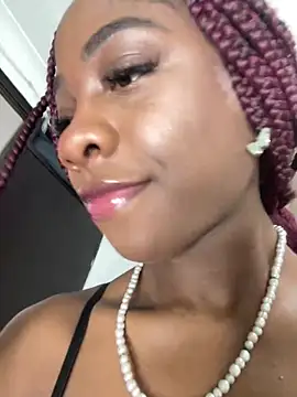 Snapshot of Astergray21 chatting on February 24, 2026, 1:01 pm Astergray21 online show from February 24, 2026, 1:01 pm