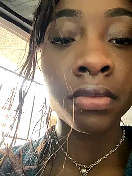 Snapshot of Astergray21 chatting on October 6, 2025, 1:23 pm Astergray21 online show from October 6, 2025, 1:23 pm