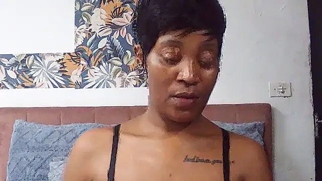 SweetPortableAmber online show from December 15, 2025, 9:20 pm