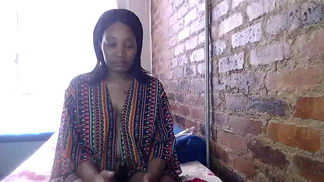 SweetPortableAmber online show from October 14, 2025, 6:25 am