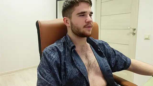 Mark Maxim online show from October 2, 2025, 8:56 pm