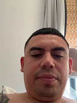 Snapshot of davidxxx099 chatting on July 5, 2026, 10:44 am davidxxx099 online show from July 5, 2026, 10:44 am