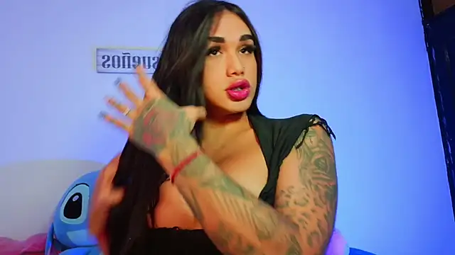 alejadolly online show from March 12, 2026, 5:39 pm