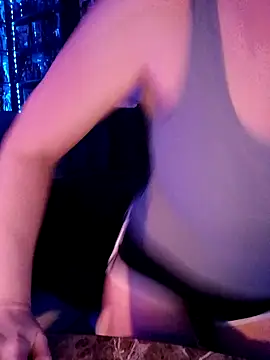 Jeannie 69 andahalf online show from November 16, 2025, 6:56 pm