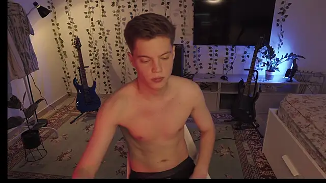 RusBradPitt online show from September 22, 2025, 10:43 am