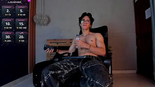 Markuss   online show from September 18, 2025, 2:36 am