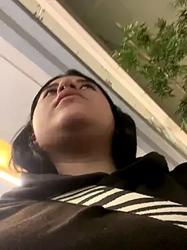 Tokio Sakura online show from September 10, 2025, 1:26 am