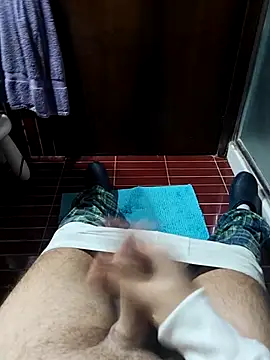 LucifertheGenius online show from December 4, 2025, 9:47 pm