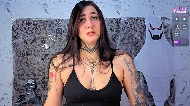 andrea miller1 online show from October 29, 2025, 1:48 am