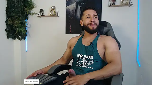 massimofiore  online show from April 9, 2026, 4:35 pm