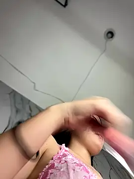 Gaby-Herrera online show from September 9, 2025, 8:40 pm