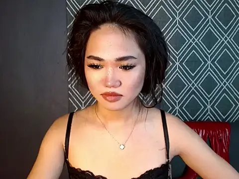 hugesignificant 69 online show from October 4, 2025, 1:51 am