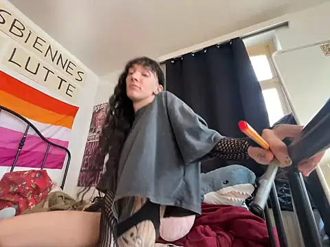 Styxlust online show from April 3, 2026, 10:22 am