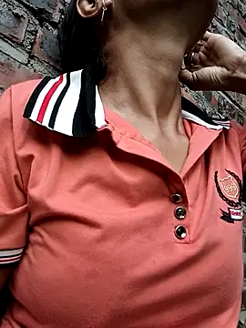 Lisa pusy online show from October 2, 2025, 1:42 am