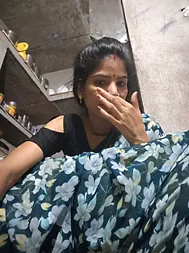 Snapshot of Riya_jaan12 chatting on May 29, 2026, 2:39 am Riya jaan12 online show from May 29, 2026, 2:39 am