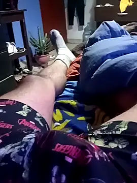 QJHoElyking online show from October 22, 2025, 7:41 am