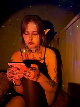 n1ghtcloud online show from October 28, 2025, 6:51 pm