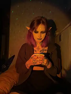 n1ghtcloud online show from October 22, 2025, 11:58 pm