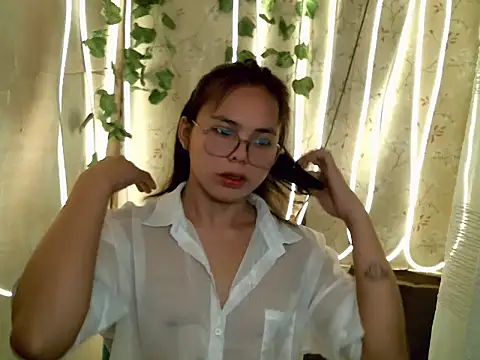 kera metina online show from March 30, 2026, 1:23 pm