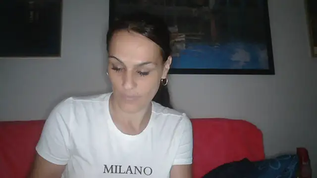 Snapshot of yumara351 chatting on October 25, 2025, 10:47 am yumara351 online show from October 25, 2025, 10:47 am