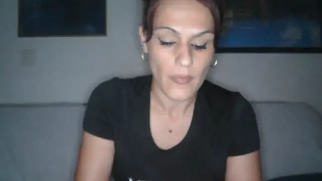 Snapshot of yumara351 chatting on September 23, 2025, 10:22 am yumara351 online show from September 23, 2025, 10:22 am