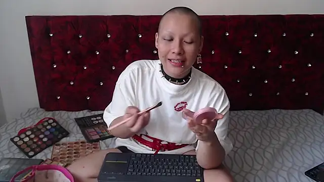 Cherry vald online show from September 22, 2025, 1:06 pm