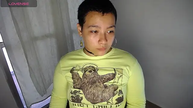 Snapshot of Cherry_vald chatting on June 21, 2026, 1:50 pm Cherry vald online show from June 21, 2026, 1:50 pm