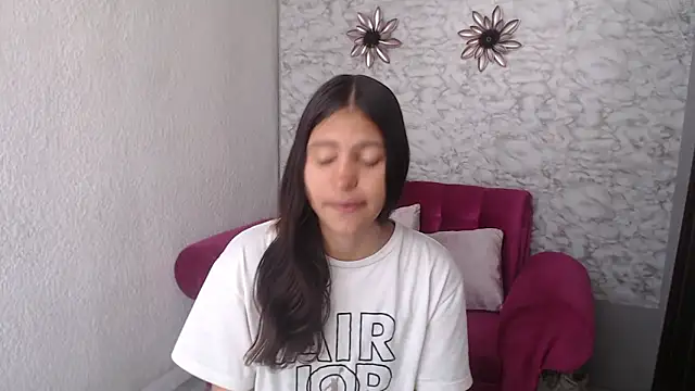 Evagirl69 online show from September 11, 2025, 6:19 pm