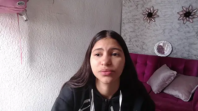 Snapshot of Evagirl69 chatting on May 26, 2026, 12:14 pm Evagirl69 online show from May 26, 2026, 12:14 pm